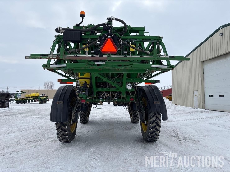 2018-john-deere-r4045-image-4