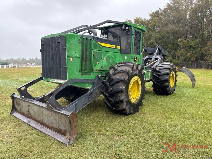 2018-deere-748l-image-4