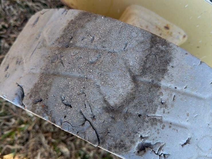 2015-jlg-3246es-image-11