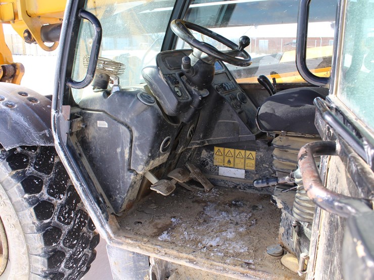 2013-jcb-510-56-image-9