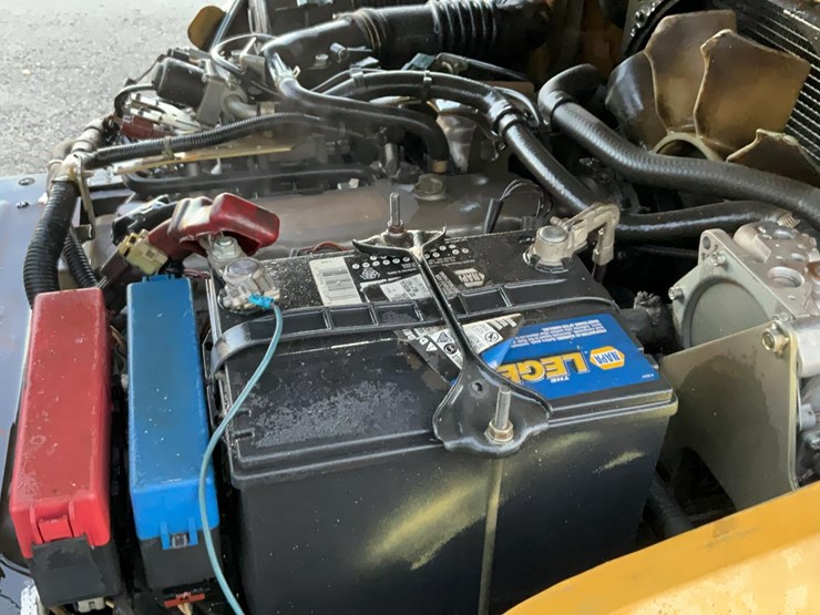 2008-caterpillar-c5000-image-15