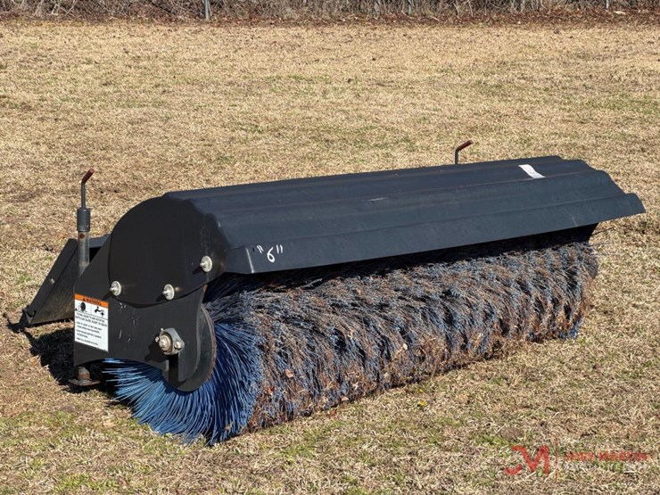 2011-bobcat-68"-angle-broom-/-sweeper-skid-steer-attachment-image-8