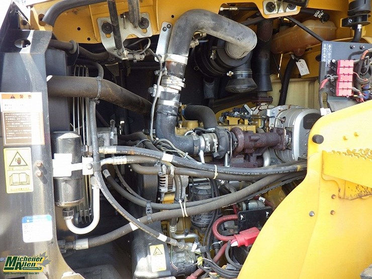 2014-caterpillar-910k-image-20