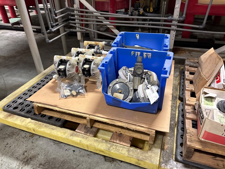 #425-•-3-tank-chem/-soap-mixing/-manufacturing-system-image-53