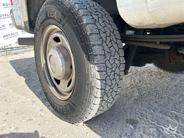 2017-ford-f250-image-28