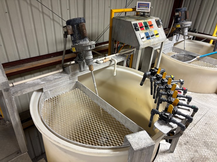 #425-•-3-tank-chem/-soap-mixing/-manufacturing-system-image-29