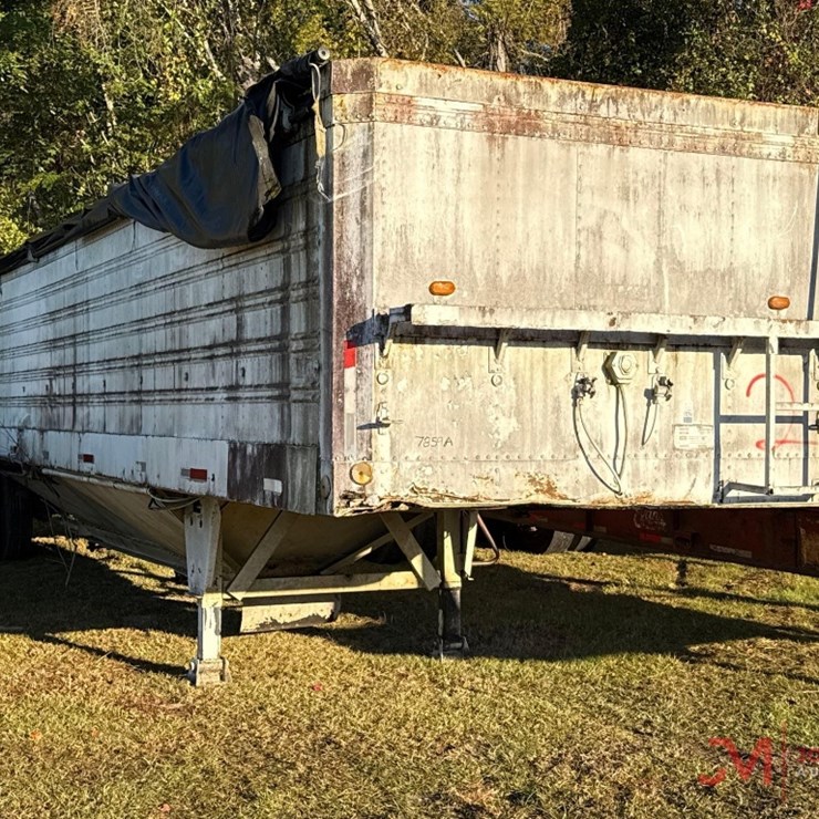 1978 AMERICAN HOPPER BOTTOM