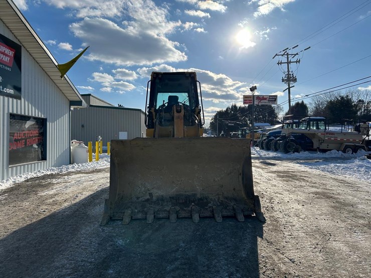 2017-caterpillar-963k-image-7