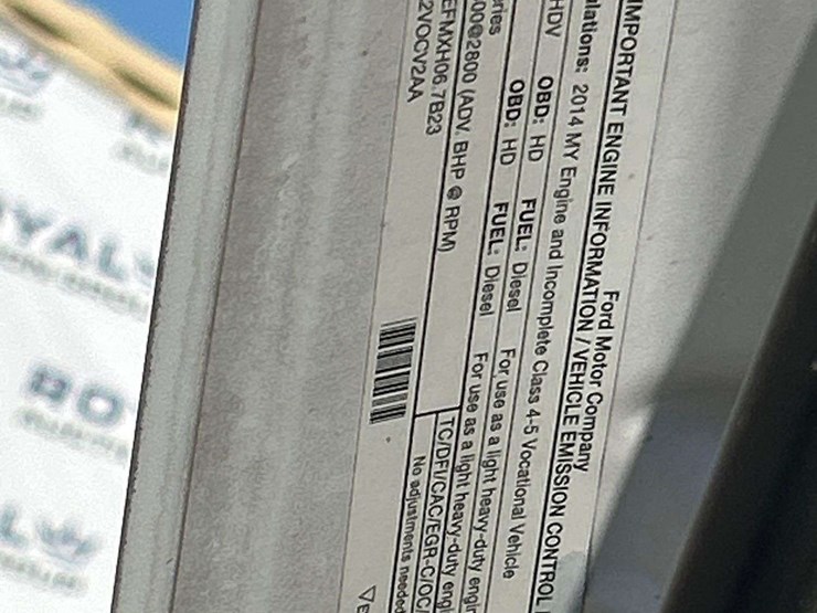 2014-ford-f550-image-10