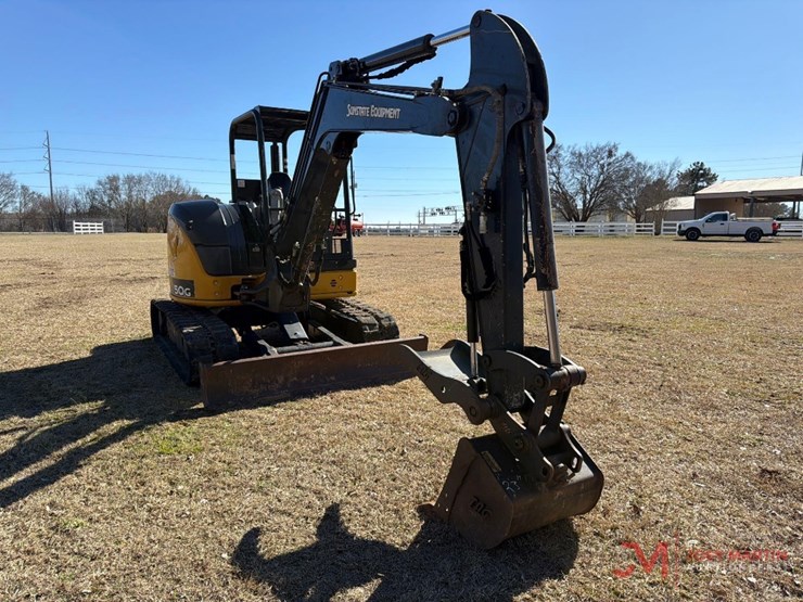 2020-deere-50g-image-3