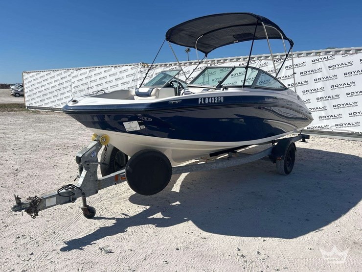 yamaha-sx190-boat-with-s/a-trailer-image-2