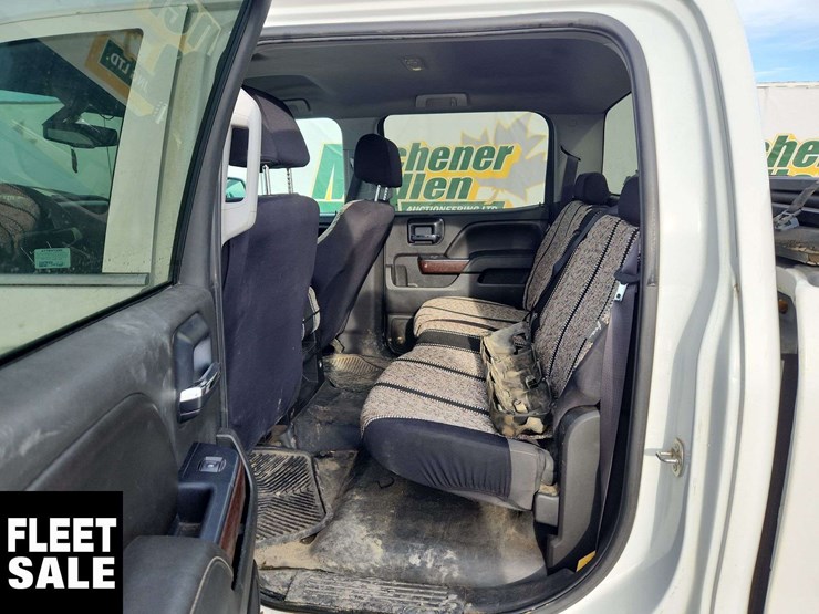 2015-gmc-sierra-1500-image-25