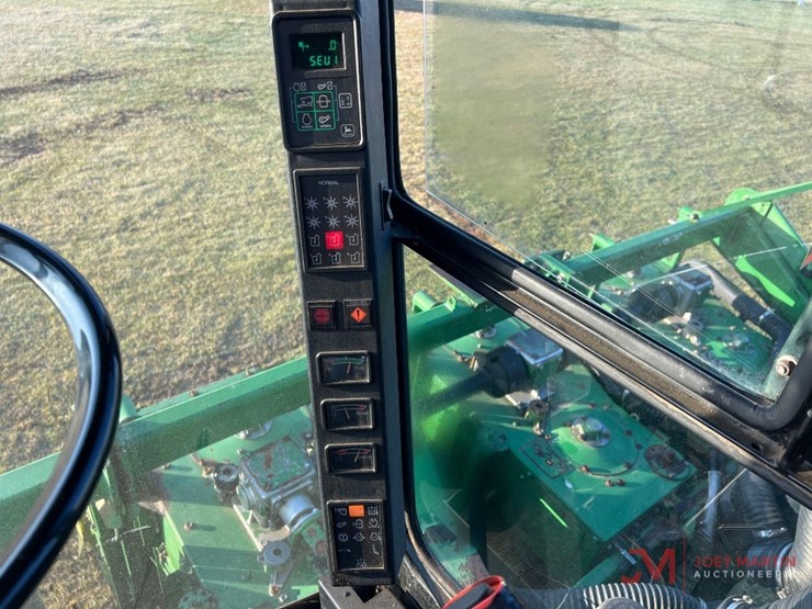 john-deere-9976-image-23