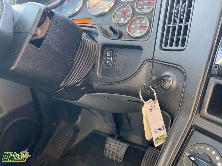 2017-international-prostar-image-20