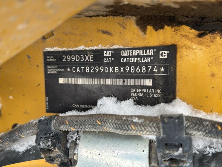 2023-caterpillar-299d3-xe-image-9
