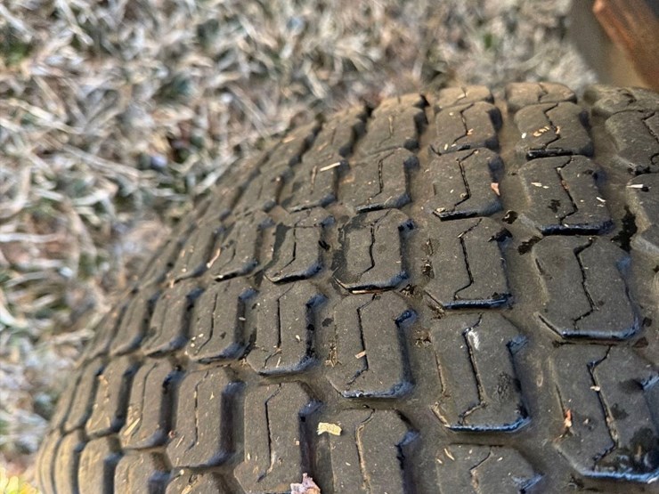 bobcat-5600-toolcat-utv-image-10