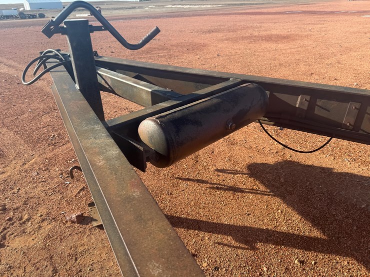 donahue-transport-trailer-image-17