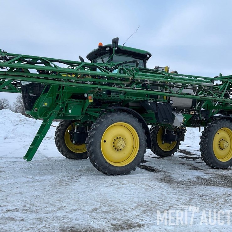 2015 JOHN DEERE R4038