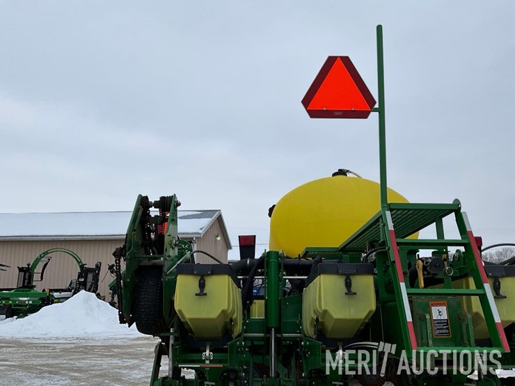 2013-john-deere-1770nt-image-20