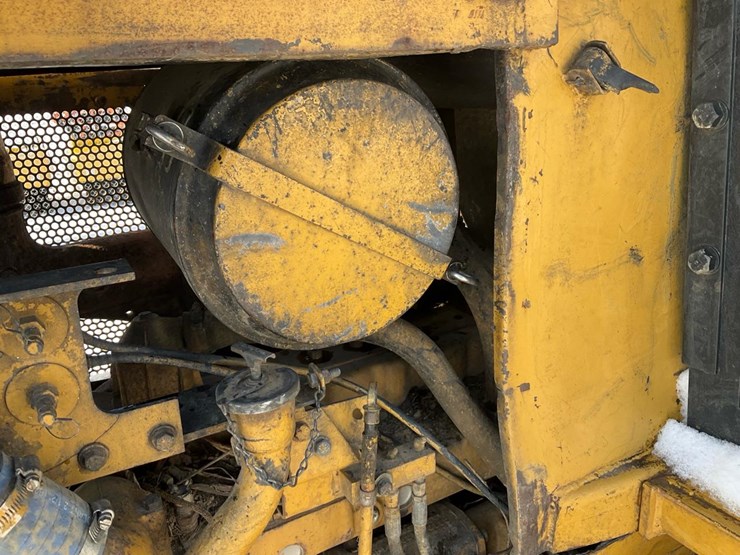 1989-caterpillar-d4h-image-88