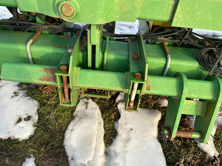 john-deere-1720-image-84