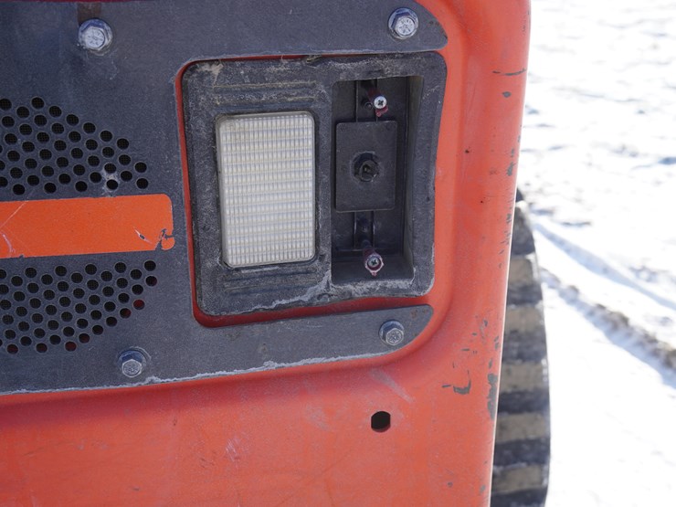 2019-bobcat-t770-image-38