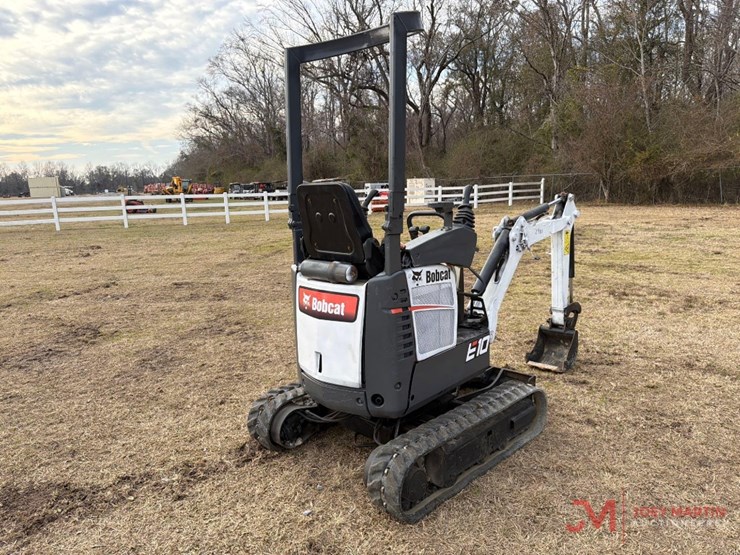 2018-bobcat-e10-image-4