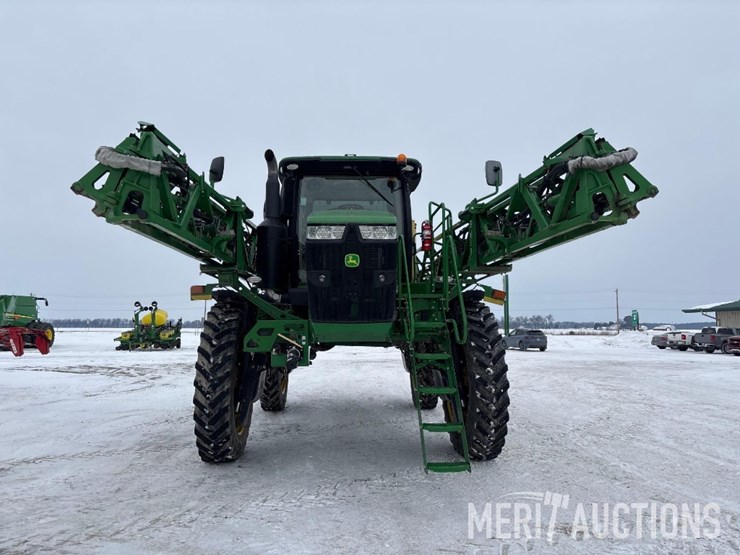 2018-john-deere-r4045-image-8