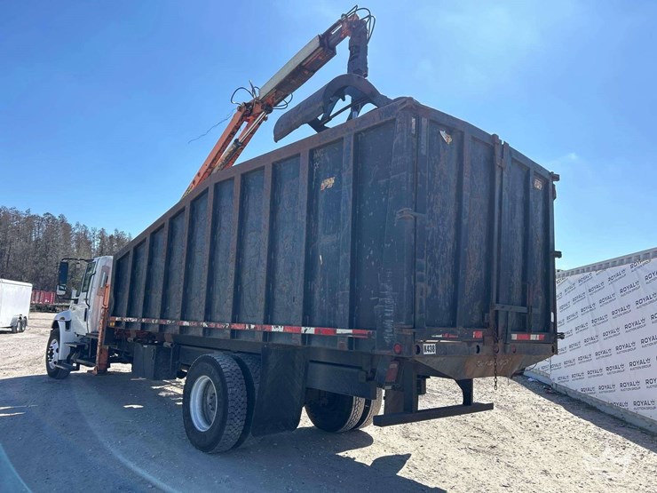 2013-international-durastar-4300-image-4