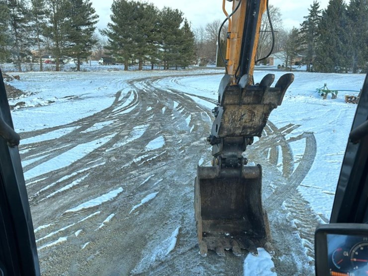 2016-hyundai-robex-125-lcr-9a-image-60