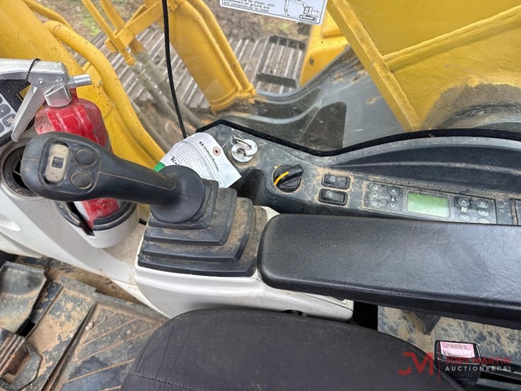 kobelco-sk210-lc-10-image-29