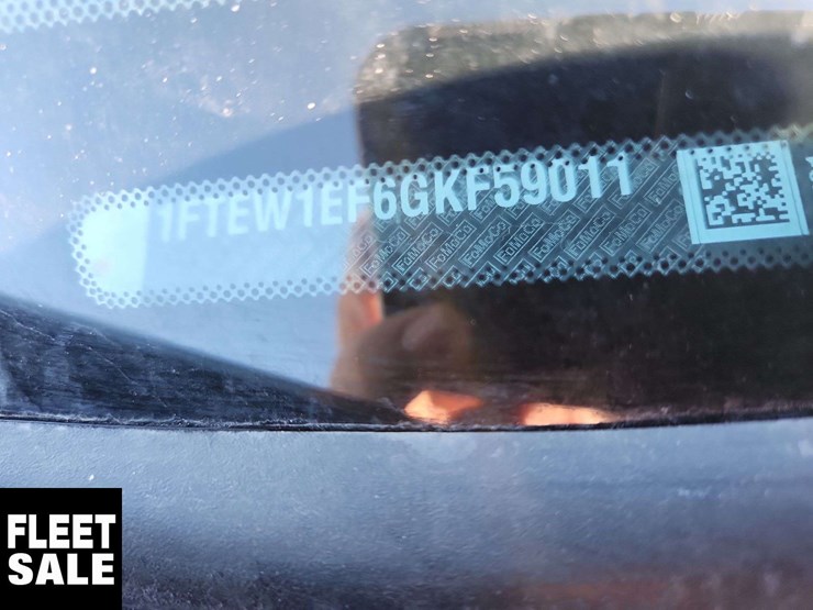 2016-ford-f150-image-44