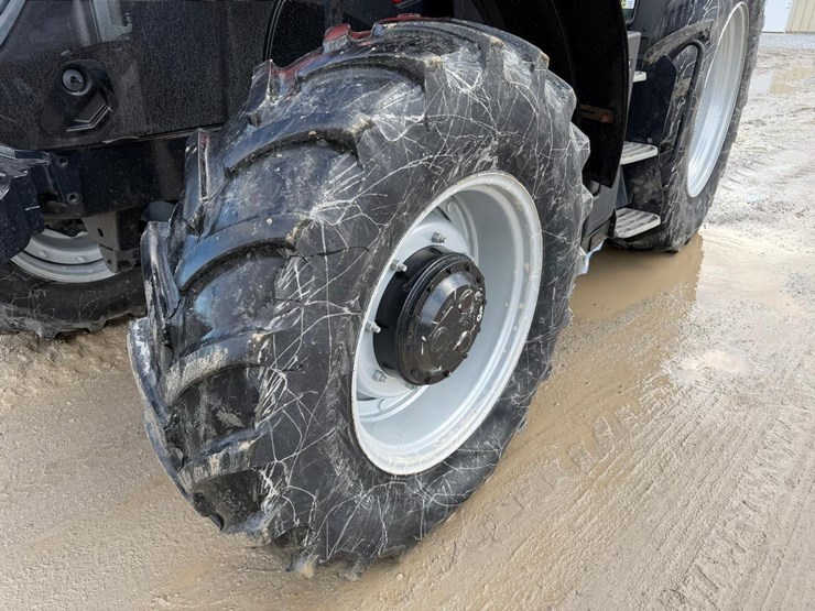 2022-case-ih-maxxum-115-image-8