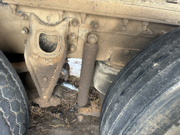 2001-international-2001-image-26