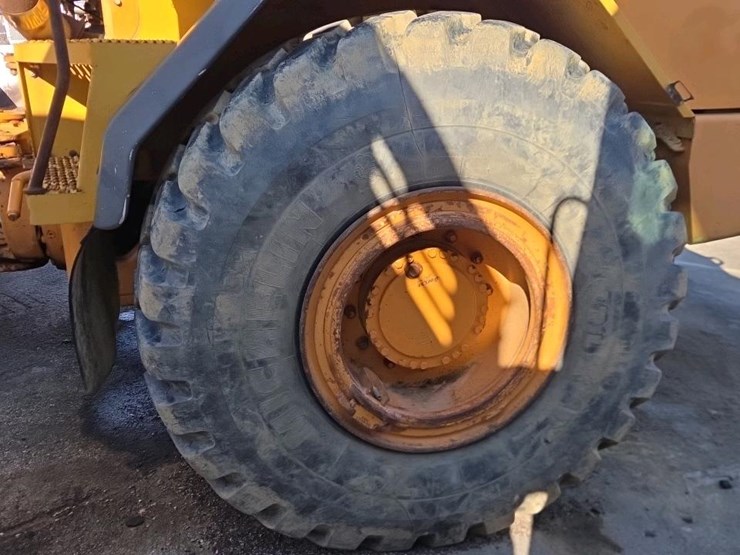 2005-case-330-image-28