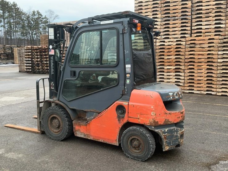 2018-toyota-8fdu25-image-3