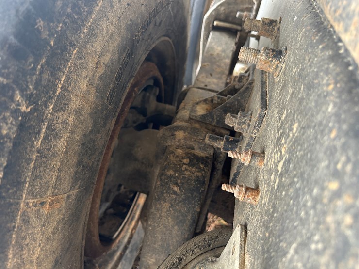 2001-international-2001-image-18