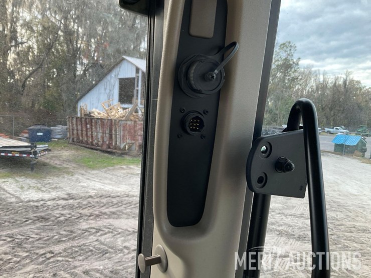 2023-john-deere-6120m-image-49