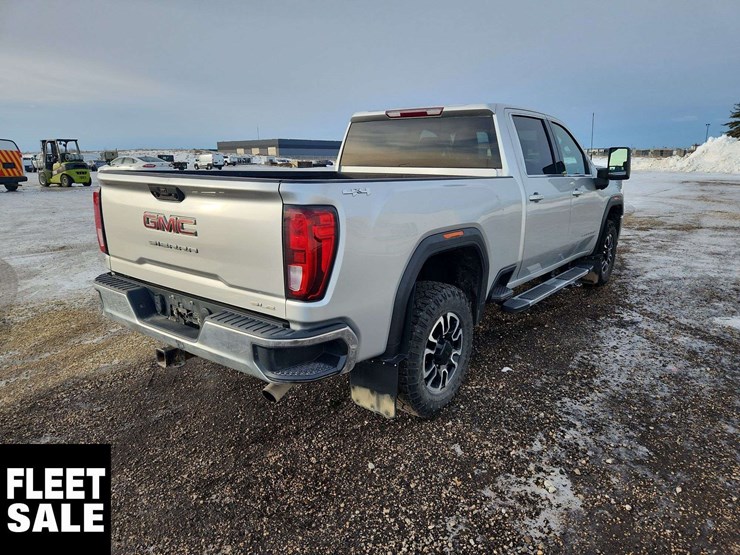 2020-gmc-sierra-2500hd-image-4