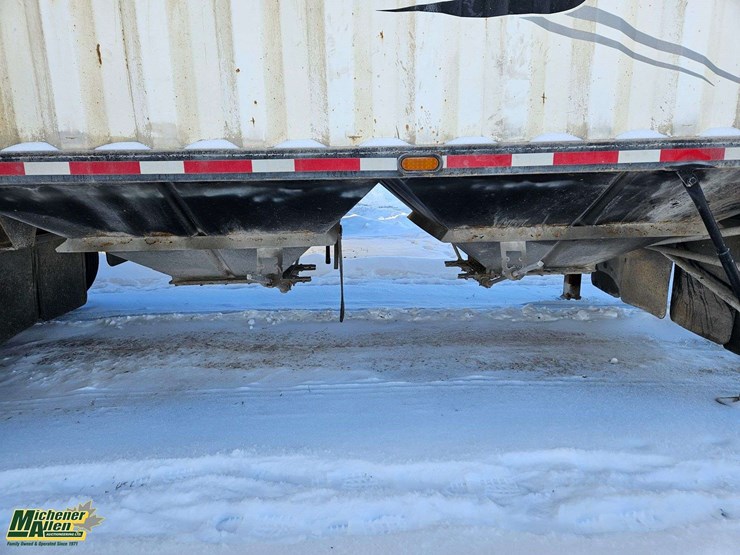 2010-doepker-tri/a-bulk-trailer-image-17