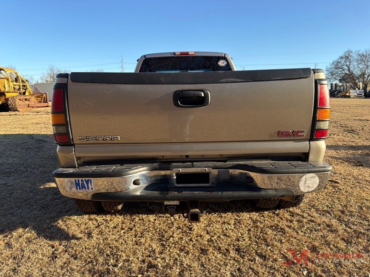 2001-sierra-3500-pickup-truck-image-4