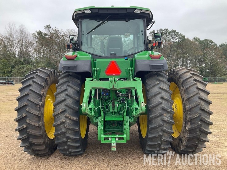2024-john-deere-8r-250-image-4