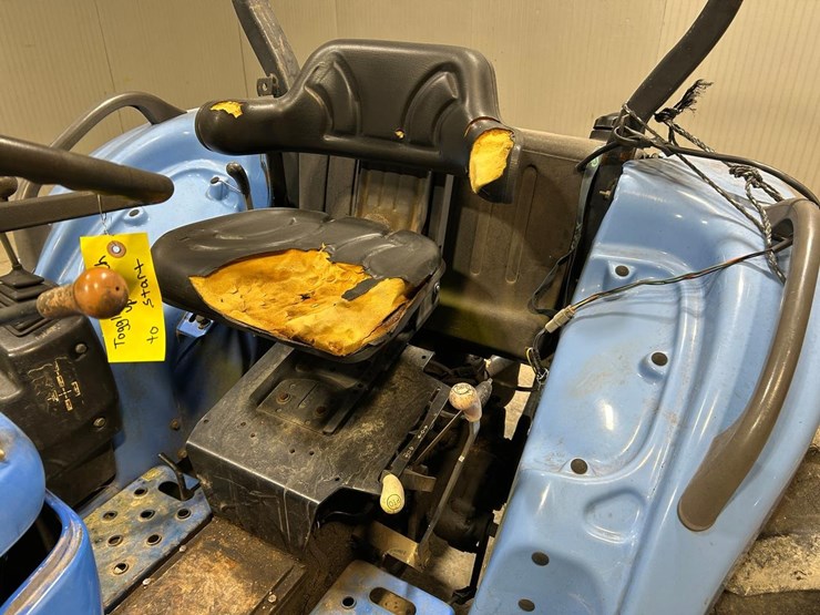 new-holland-tc35-image-19