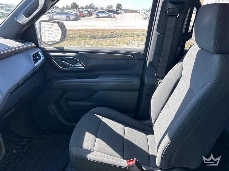 2022-chevrolet-tahoe-image-20