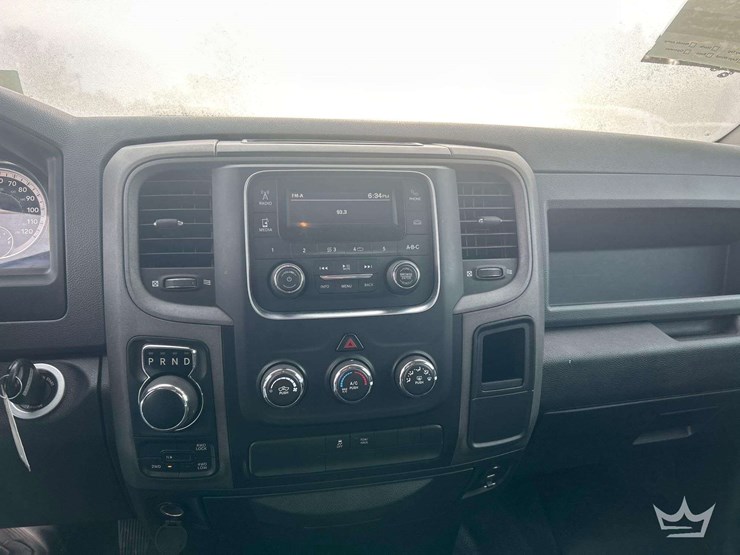 2018-dodge-1500-image-15