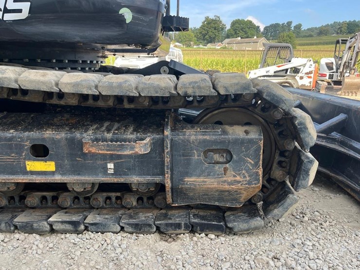 2020-bobcat-e145-image-26