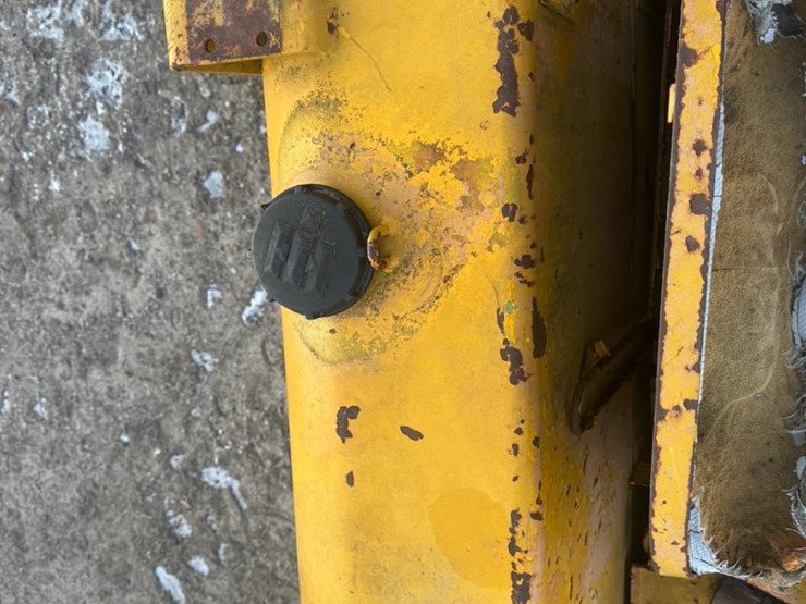 1968-international-175b-image-44