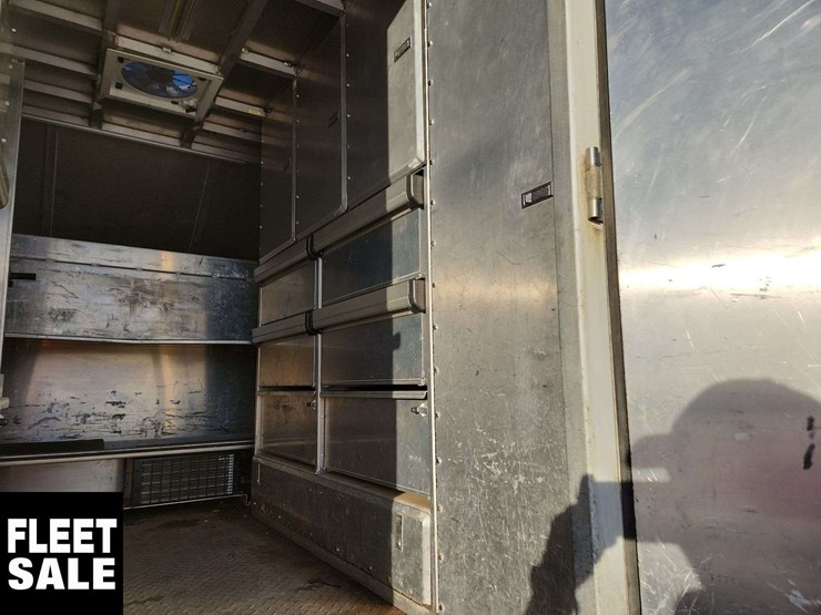 2019-dodge-3500-image-27