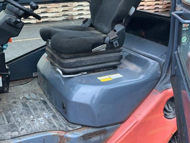 2018-toyota-8fdu25-image-9