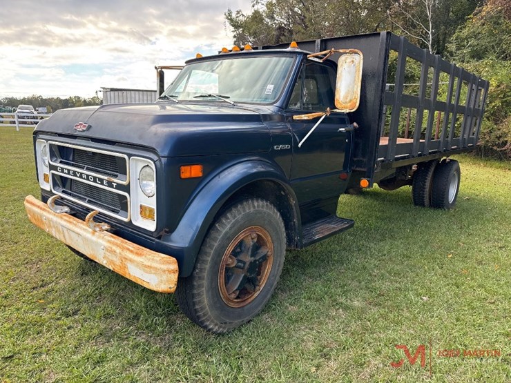 1972-chevrolet-c50-image-4
